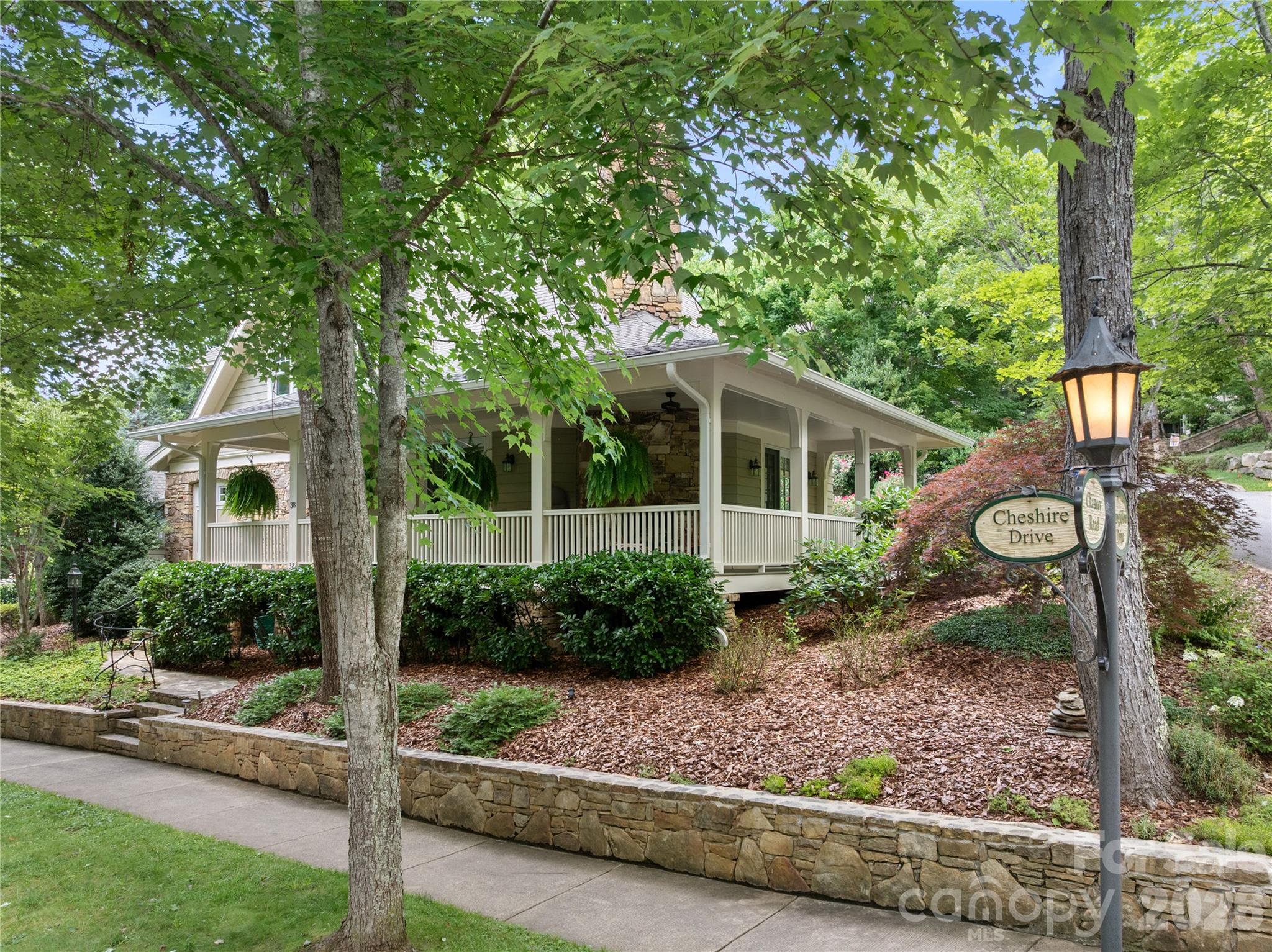 Residential in Black Mountain 2