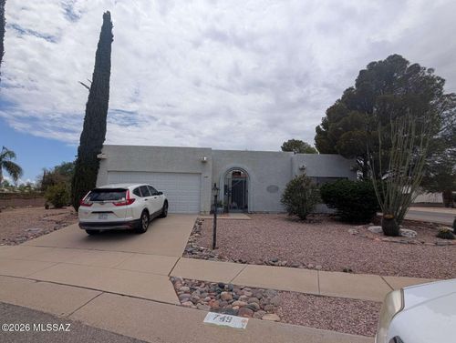 749 W Rio Altar, Green Valley, AZ, 85614-3938 | Card Image