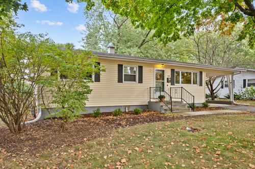 328 14th St, St. Charles, IL, 60174-2511 | Card Image