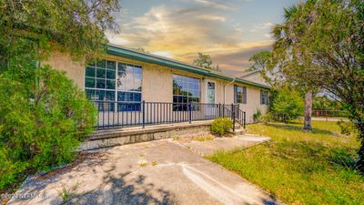 803 16 Th Avenue S, House other with 4 bedrooms, 2 bathrooms and null parking in Jacksonville Beach FL | Image 3