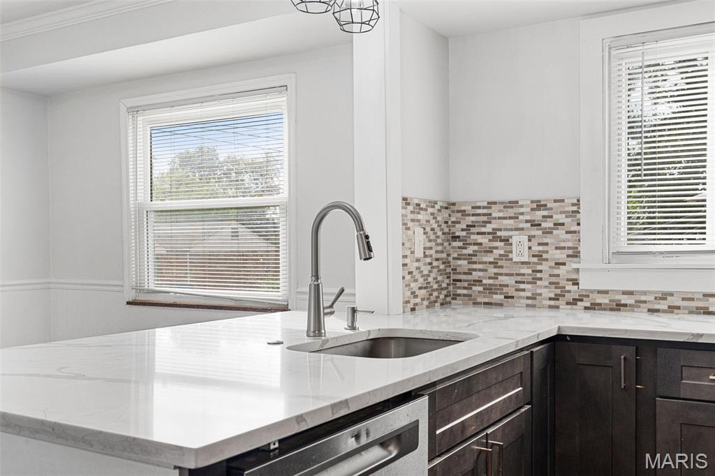 Residential in Crestwood 4