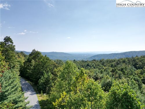 79 Elk Horn Rd, Ferguson, NC, 28624 | Card Image