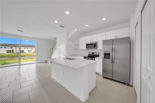 4212-4212 Caterina Ct, NORTH FORT MYERS, FL, 33917-2187 | Card Image