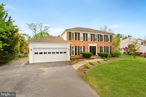 105 Peyton Rd, STERLING, VA, 20165-5605 | Card Image