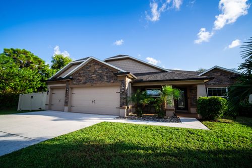 1662 Se North Blackwell Dr, Port St. Lucie, FL, 34952-6665 | Card Image