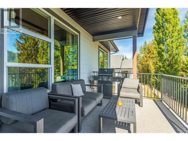 2737 Cedar Ridge St, House other with 2 bedrooms, 2 bathrooms and 4 parking in Lumby BC | Image 31