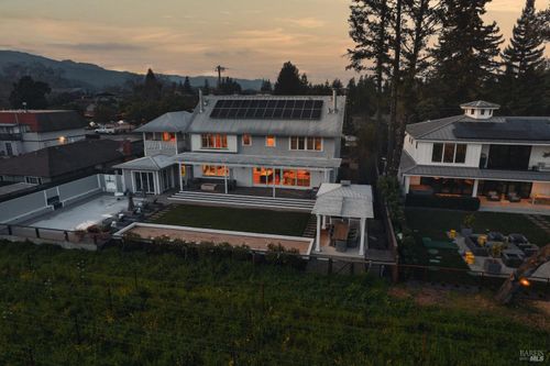 1135 Rutherford Rd, Napa, CA, 94558-9203 | Card Image