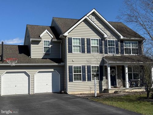 1805 Boxwood Cv, PALMYRA, PA, 17078-8437 | Card Image