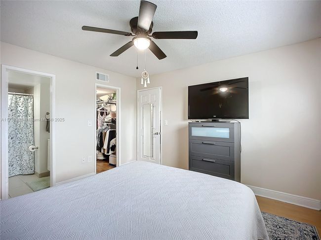 APT-308 - 9915 W Okeechobee Rd, Condo with 2 bedrooms, 2 bathrooms and null parking in Hialeah Gardens FL | Image 14