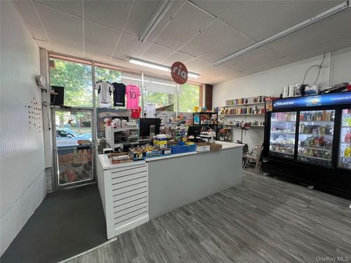 120 Main St, Kings Park, NY, 11754-2604 | Card Image