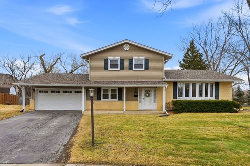 765 Concord Ln, Hoffman Estates, IL, 60192-1834 | Card Image