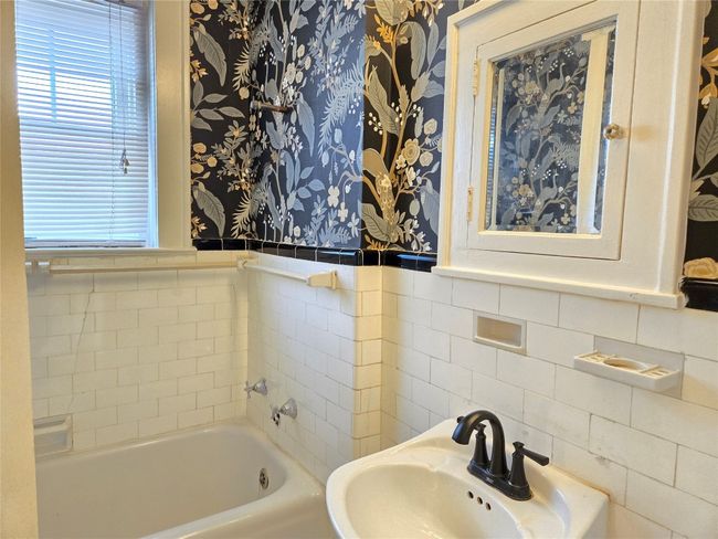 2404 Lake Austin Blvd, Home with 0 bedrooms, 0 bathrooms and null parking in Austin TX | Image 16