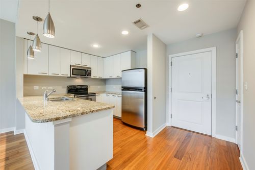 1002-1200 Main St, Dallas, TX, 75202-4303 | Card Image