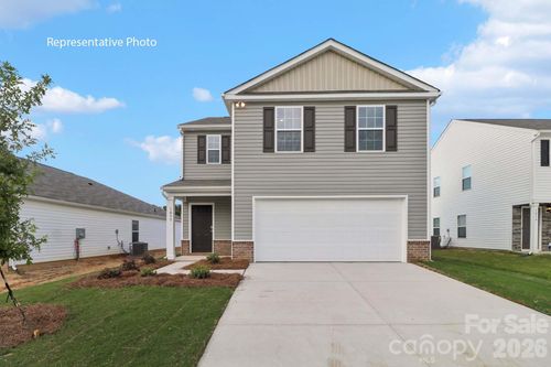 2137 10th St Se, Hickory, NC, 28602-5908 | Card Image