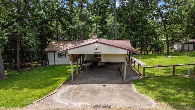 31 N Lakeview Dr, House other with 4 bedrooms, 2 bathrooms and 2 parking in Pointblank TX | Image 43