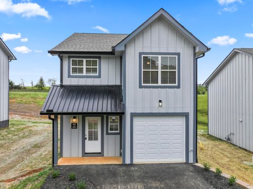 910 Lazy Ln, Pigeon Forge, TN, 37863 | Card Image