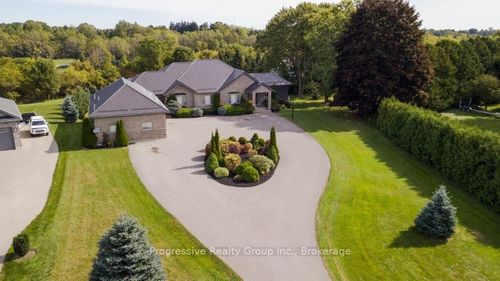 14 East Street S, Norfolk, ON, N0A1N5 | Card Image