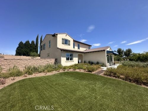 4233 Daisy Ln, Banning, CA, 92220-1145 | Card Image