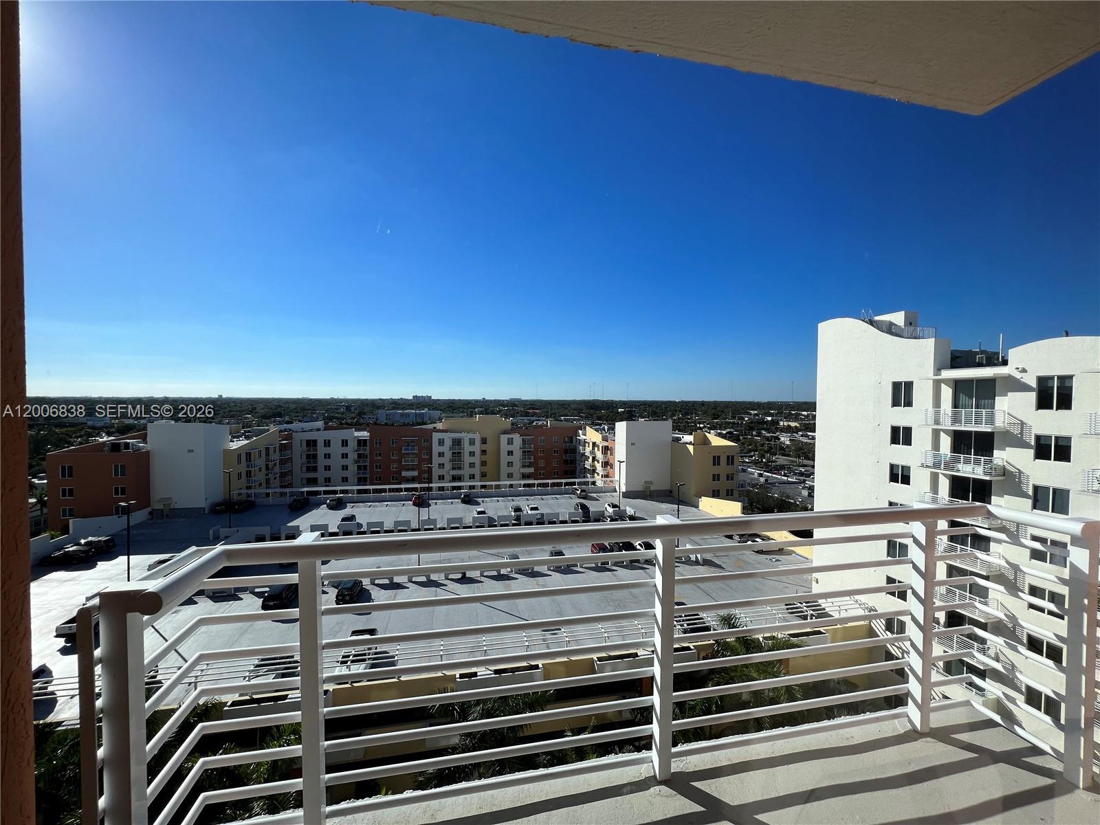 Residential in Aventura 3