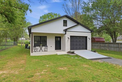 6 7th St, Greenbrier, AR, 72058-9758 | Card Image