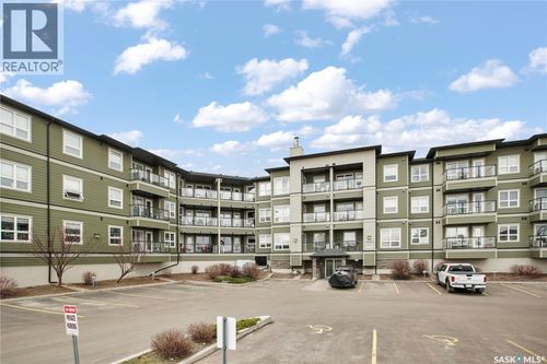 123-915 Kristjanson Rd, Saskatoon, SK, S7S0B1 | Card Image