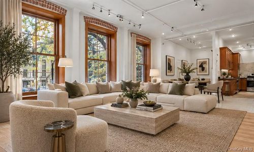 2-157 Spring St, New York, NY, 10012-3841 | Card Image