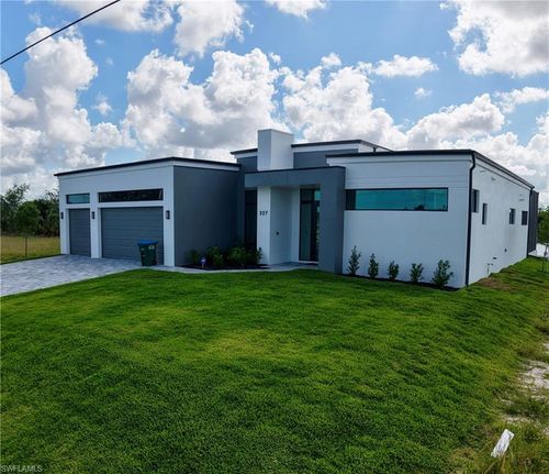 2135 Sw 8th Pl, Cape Coral, FL, 33991-3629 | Card Image