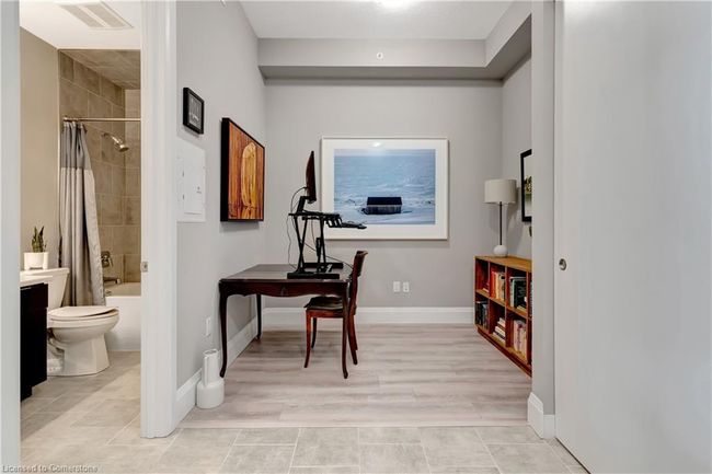 212 - 73 Arthur St S, House attached with 1 bedrooms, 1 bathrooms and 1 parking in Guelph ON | Image 9