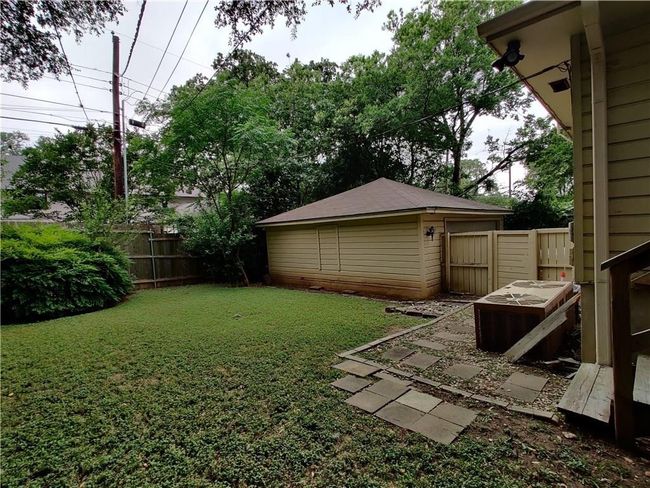 REAR - 3215 Cherry Ln, Home with 1 bedrooms, 1 bathrooms and 2 parking in Austin TX | Image 18