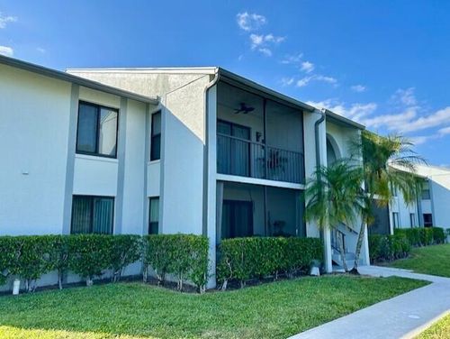 g2-1006 Green Pine Boulevard, West Palm Beach, FL, 33409 | Card Image