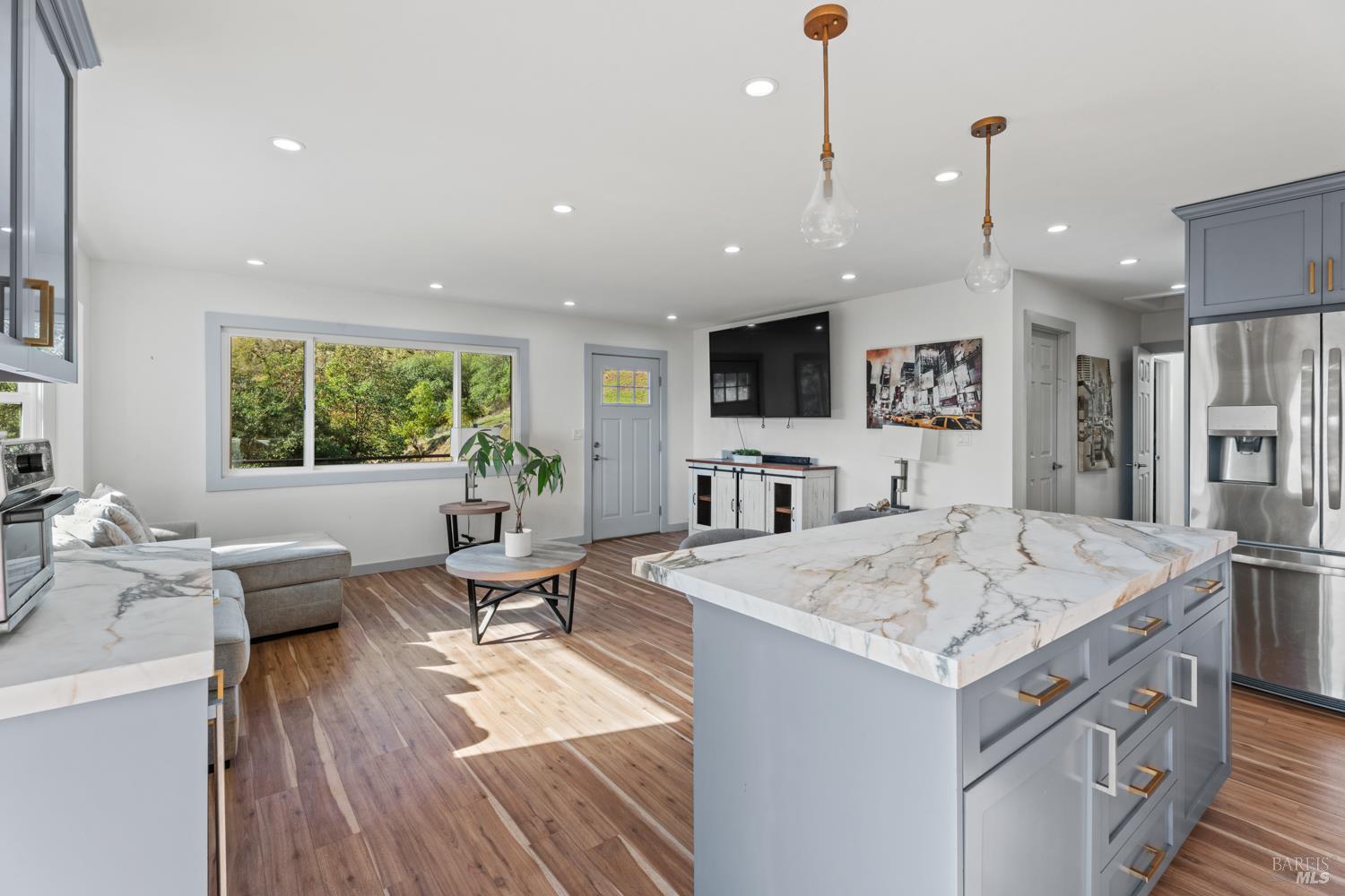 Residential in Redwood Valley 4