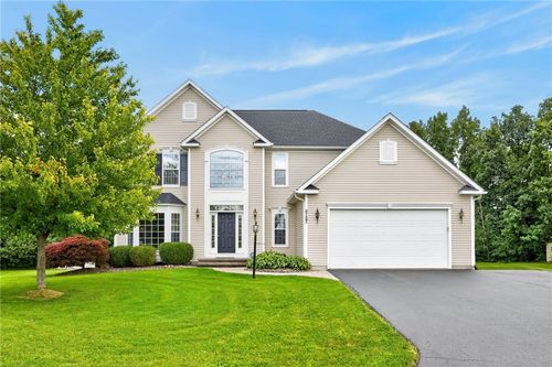 2157 Turfside Ct, Canandaigua, NY, 14424-8155 | Card Image