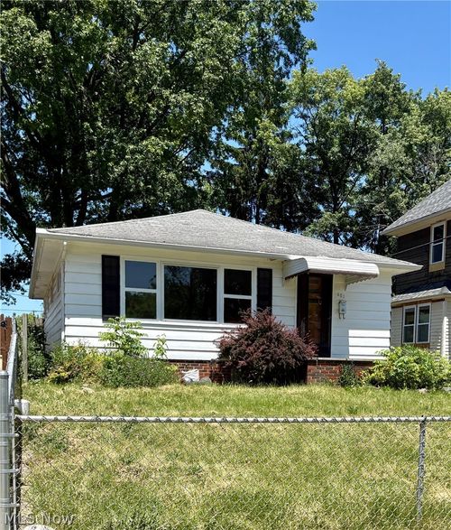 451 9th St, Elyria, OH, 44035-5838 | Card Image