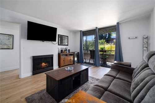 201-1237 E 6th St, Long Beach, CA, 90802-1302 | Card Image