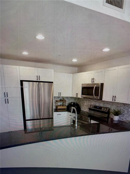203-10885 Nw 89th Ter, Doral, FL, 33178-2123 | Card Image