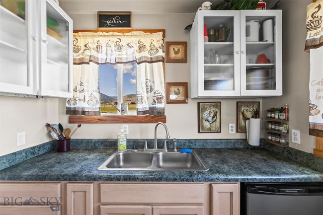 30 Hayfield Loop Trl, House other with 2 bedrooms, 1 bathrooms and null parking in Ennis MT | Image 17