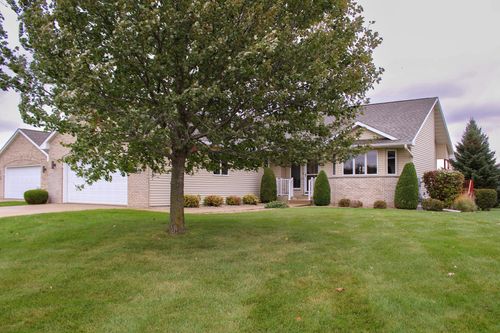 1803 14th St Sw, Austin, MN, 55912-1923 | Card Image