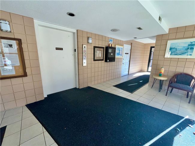 Elevator access to second floor unit 206 | Image 29