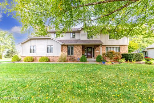 6856 Morningdew Boulevard, Maumee, OH, 43537 | Card Image