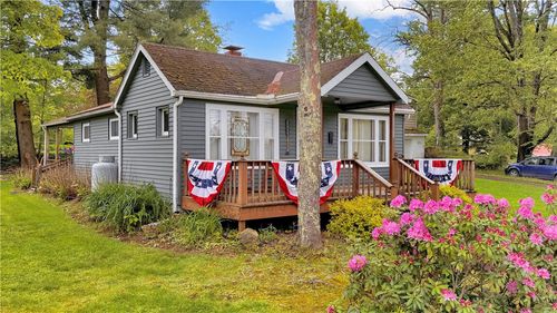 35515 Circuit Dr, Union City, PA, 16438-3817 | Card Image