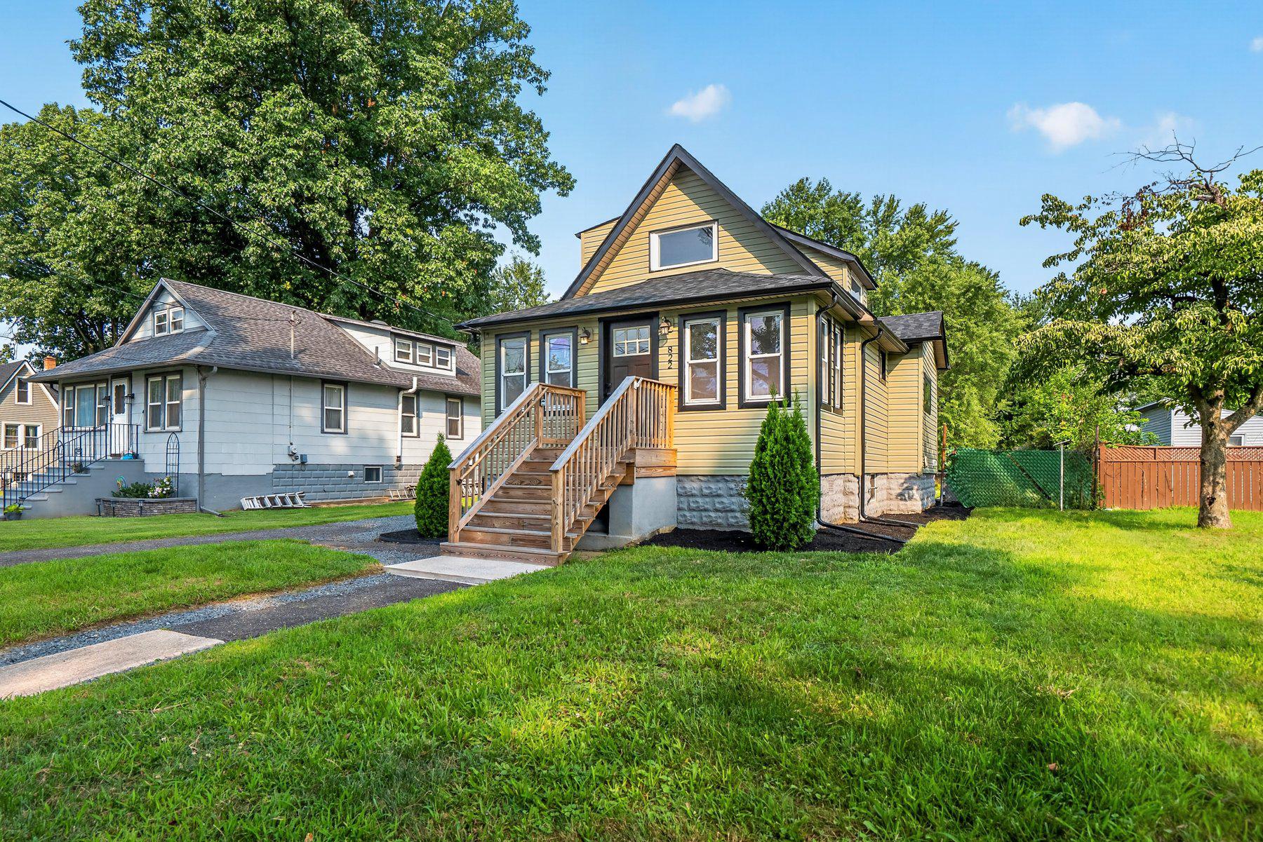 Residential in CHERRY HILL 2