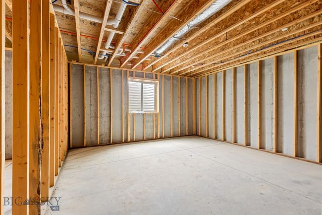 Room w walkin Closet | Image 57