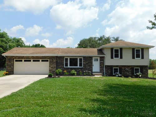 11542 Carolina Trace Rd, Harrison, OH, 45030-9504 | Card Image