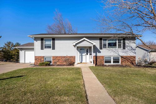 322 Apache Court, Galena, IL, 61036 | Card Image