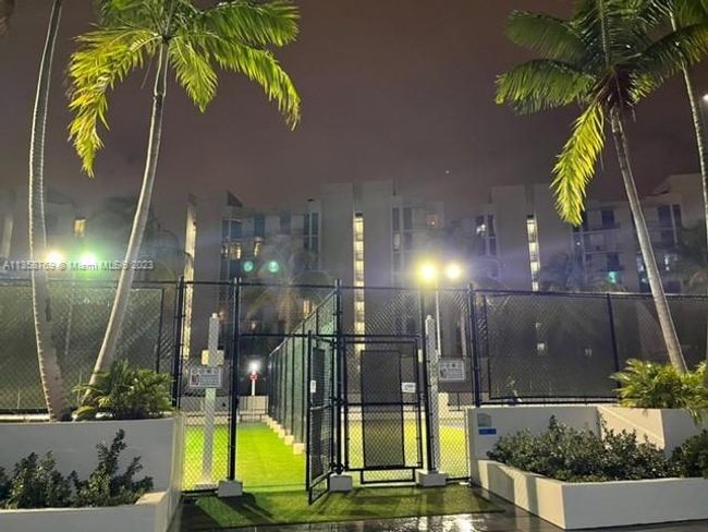 128 - 2950 Ne 188th St, Condo with 1 bedrooms, 1 bathrooms and null parking in Aventura FL | Image 81