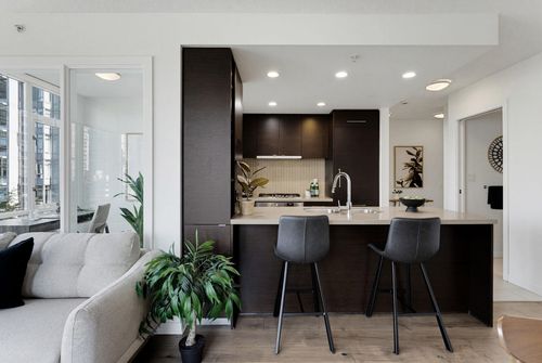708-833 Homer St, Vancouver, BC, V6B0H4 | Card Image
