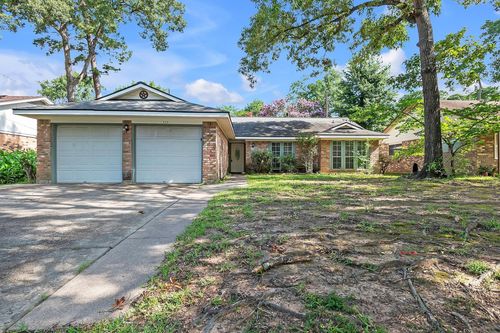 313 Bois D Arc Dr, Conroe, TX, 77301-4575 | Card Image
