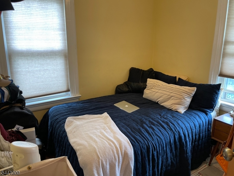 Residential Lease in Bloomfield Twp. 4