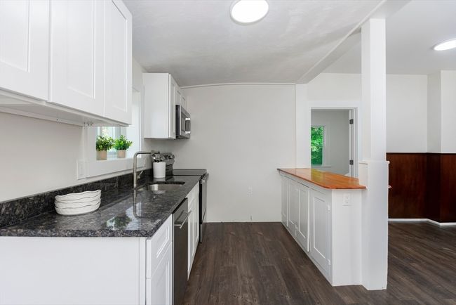147 Fairmount Ave, House other with 2 bedrooms, 1 bathrooms and 2 parking in Lynn MA | Image 5