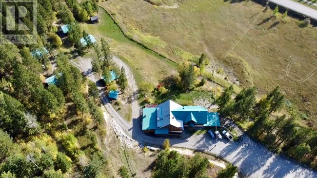 3483 Highway 95, House other with 10 bedrooms, 8 bathrooms and 20 parking in Parson BC | Image 68